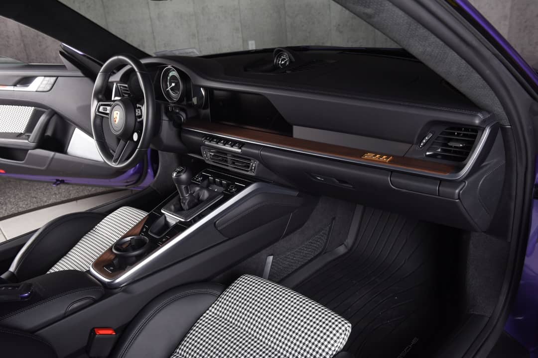 2023 Porsche 911 Sport Classic — photo 17