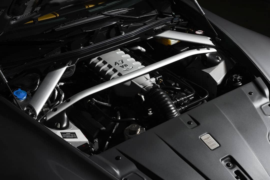2011 Aston Martin V8 Vantage Roadster — photo 45