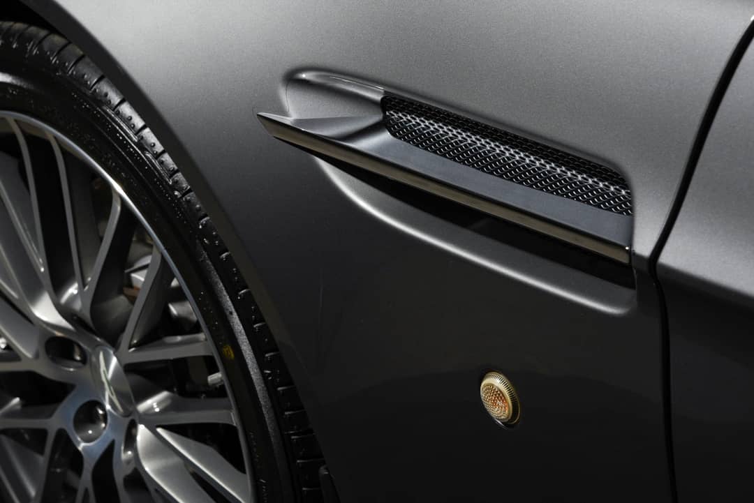 2011 Aston Martin V8 Vantage Roadster — photo 50