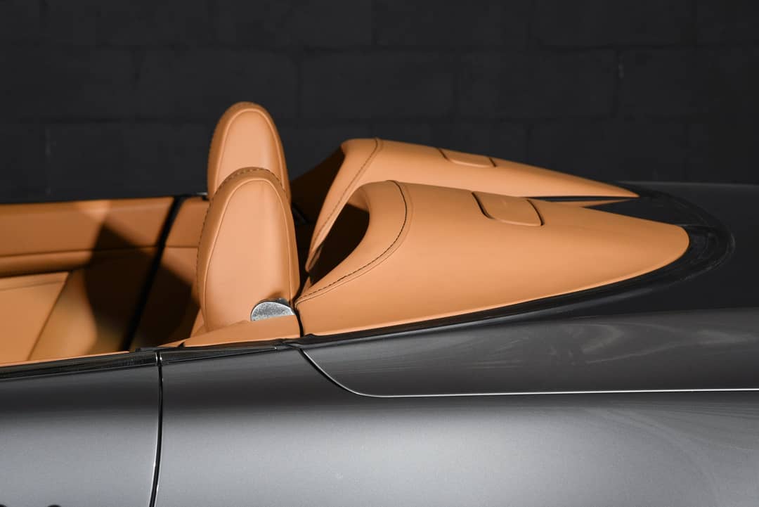 2011 Aston Martin V8 Vantage Roadster — photo 52