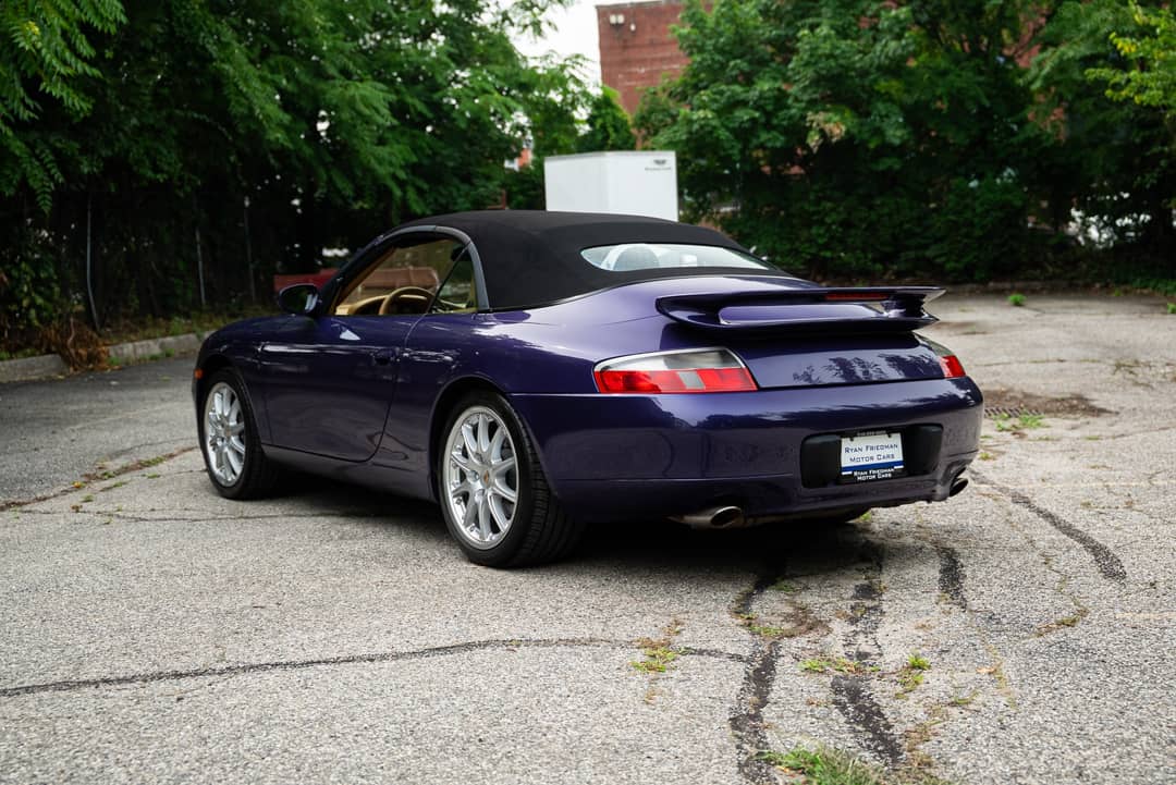 2001 Porsche 911 Carrera — photo 41