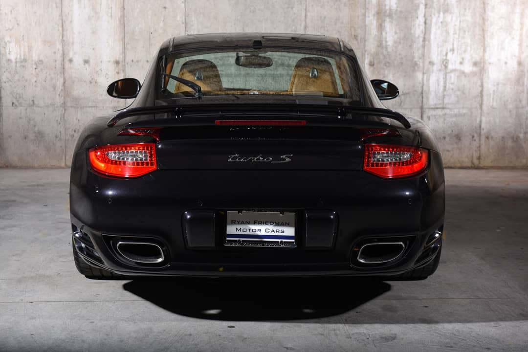 2011 Porsche 911 Turbo S — photo 18