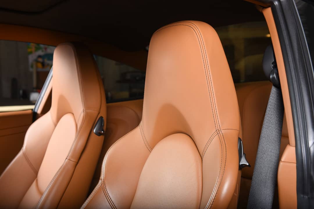 2011 Porsche 911 Turbo S — photo 38