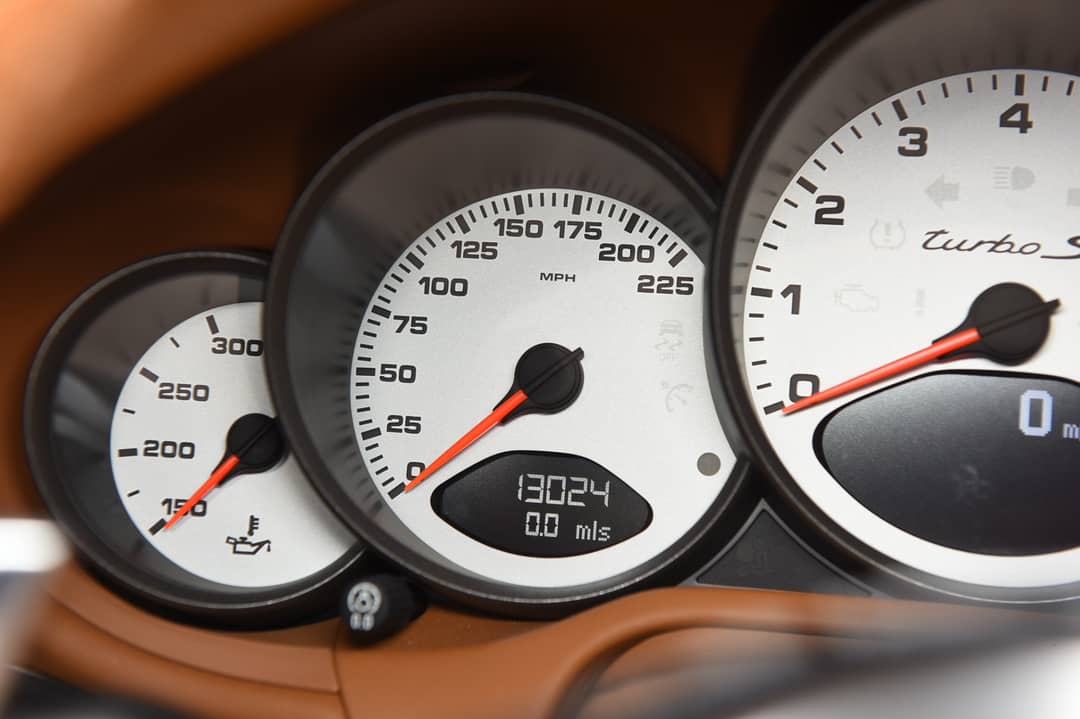2011 Porsche 911 Turbo S — photo 43