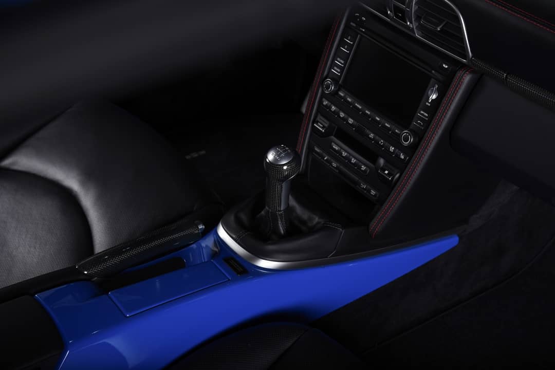 2011 Porsche 911 Carrera 4S — photo 24