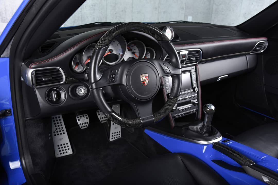2011 Porsche 911 Carrera 4S — photo 4