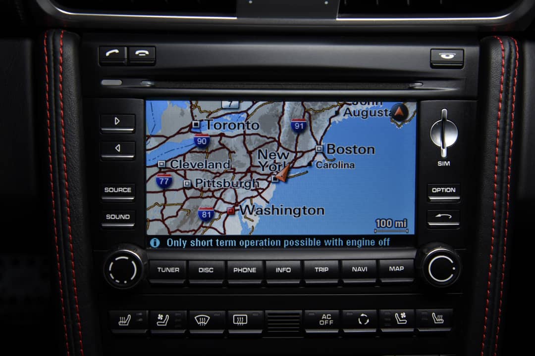 2011 Porsche 911 Carrera 4S — photo 34