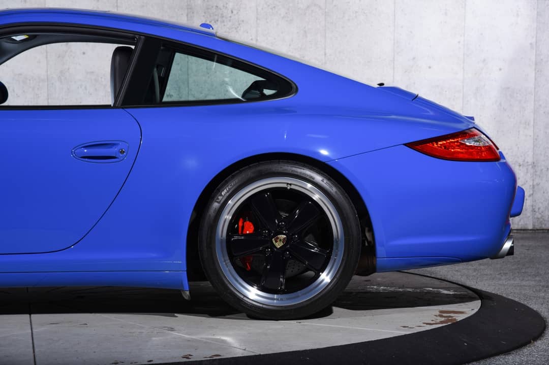 2011 Porsche 911 Carrera 4S — photo 42