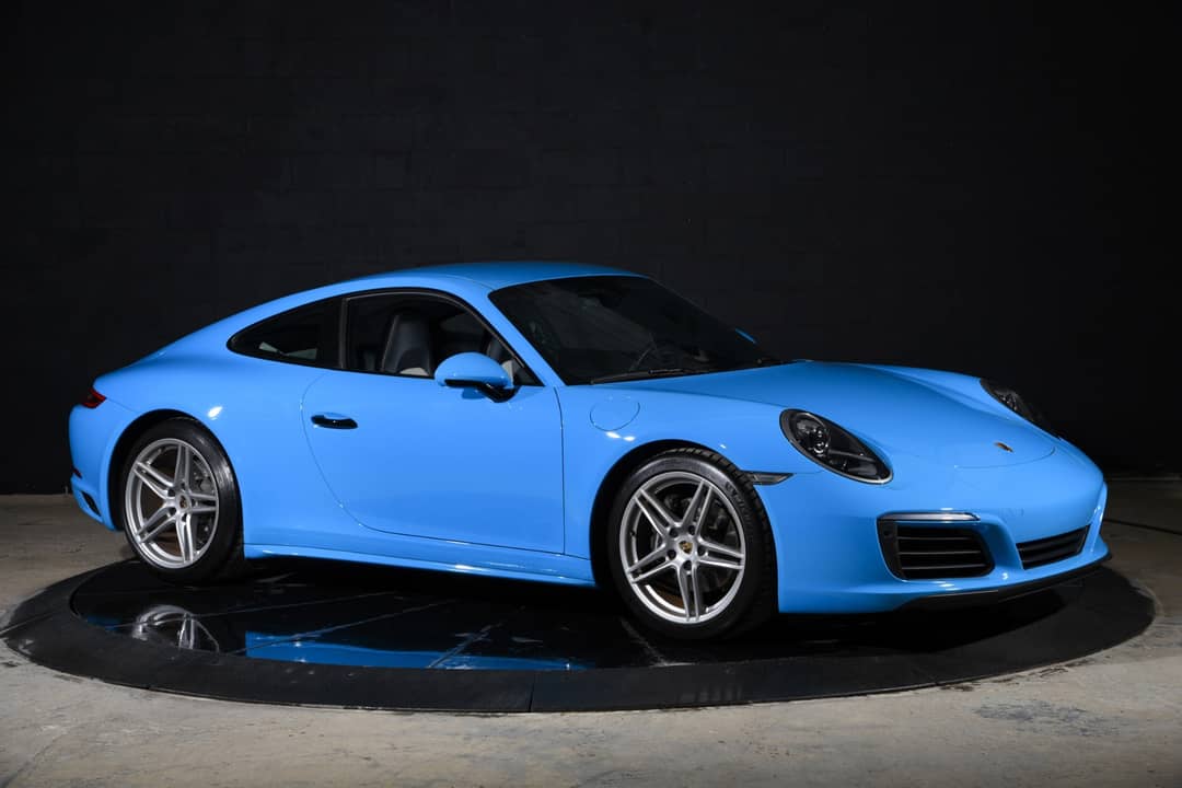 2018 Porsche 911 Carrera 4 — photo 2