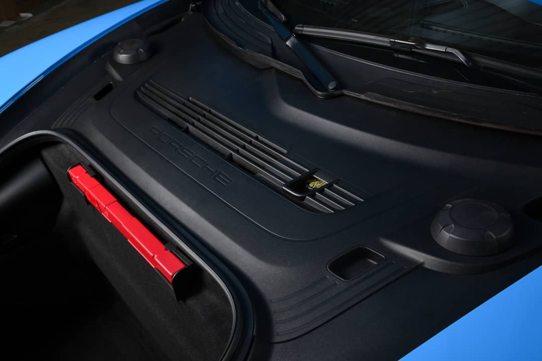 2018 Porsche 911 Carrera 4 — photo 27