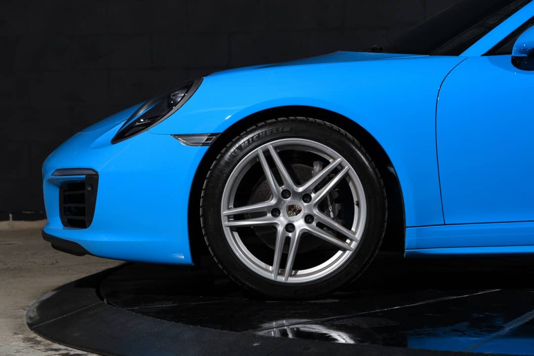 2018 Porsche 911 Carrera 4 — photo 28