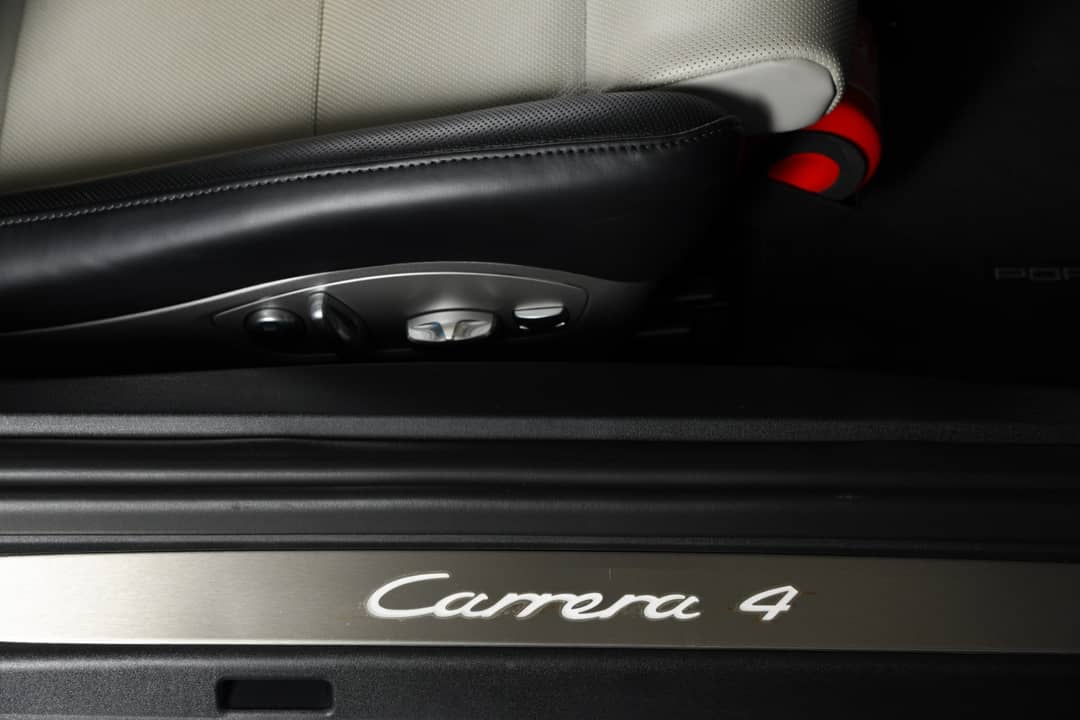 2018 Porsche 911 Carrera 4 — photo 48