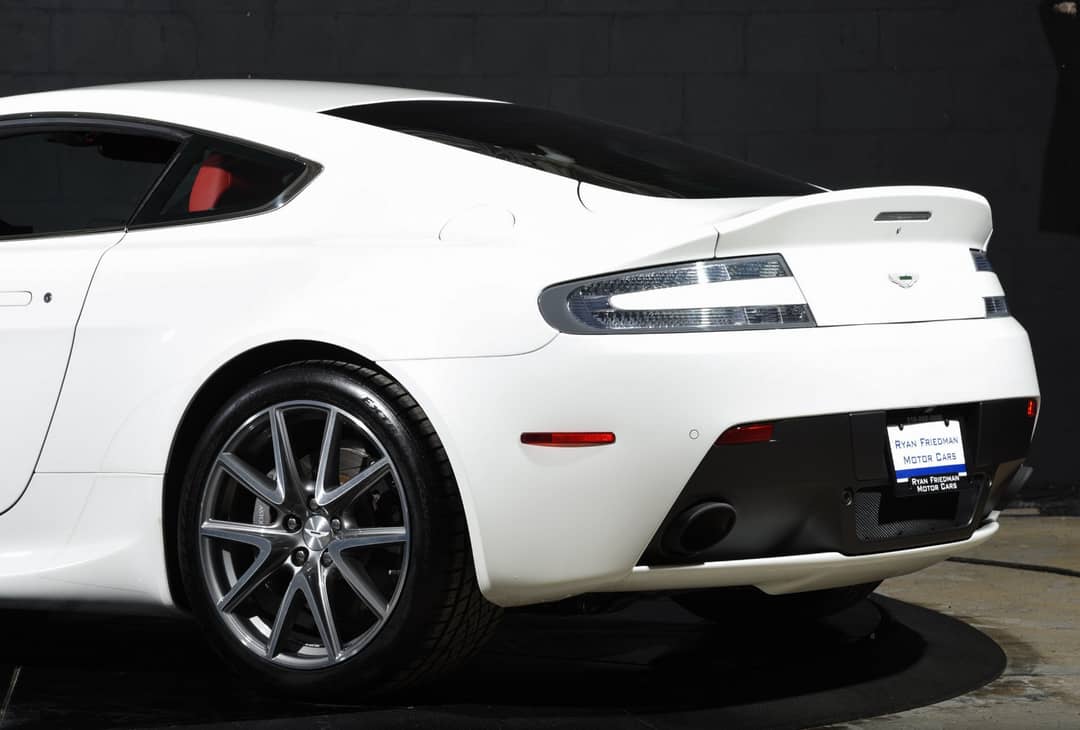 2013 Aston Martin V8 Vantage — photo 39
