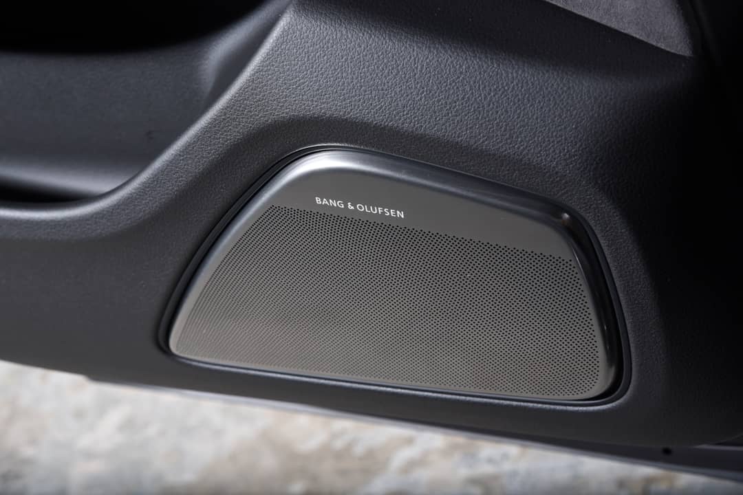 2015 Audi S8 4.0T quattro — photo 33