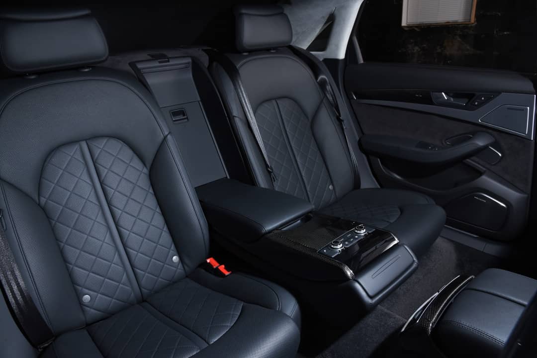 2015 Audi S8 4.0T quattro — photo 7