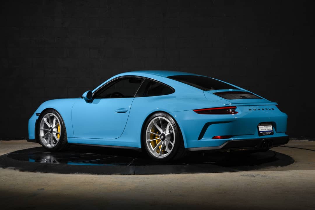 2018 Porsche 911 GT3 Touring — photo 11