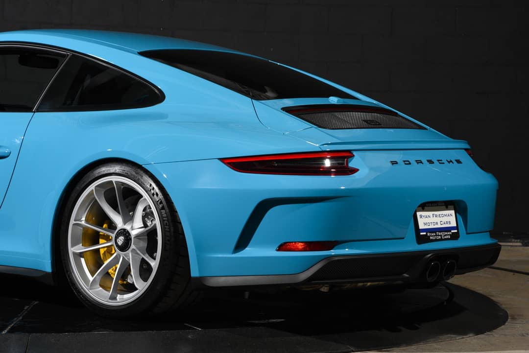 2018 Porsche 911 GT3 Touring — photo 16