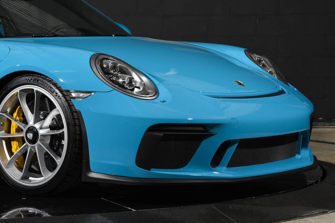2018 Porsche 911 GT3 Touring — photo 23