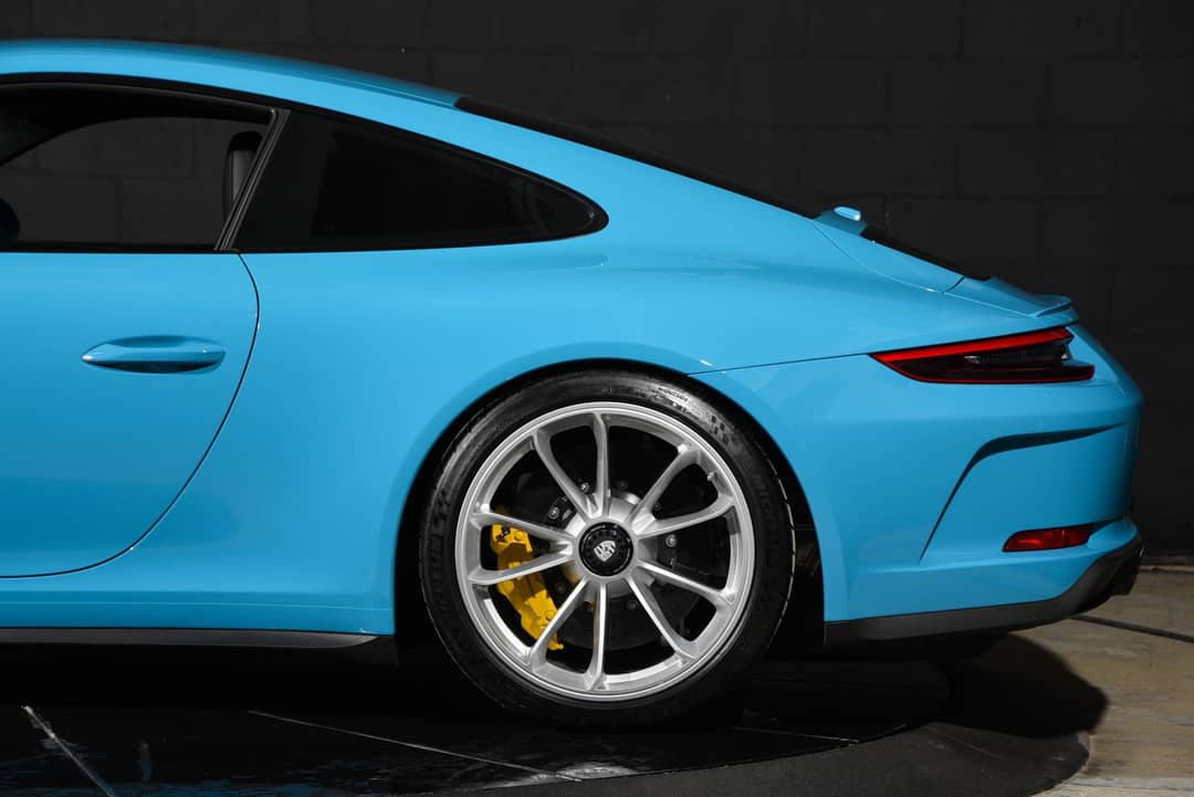 2018 Porsche 911 GT3 Touring — photo 27