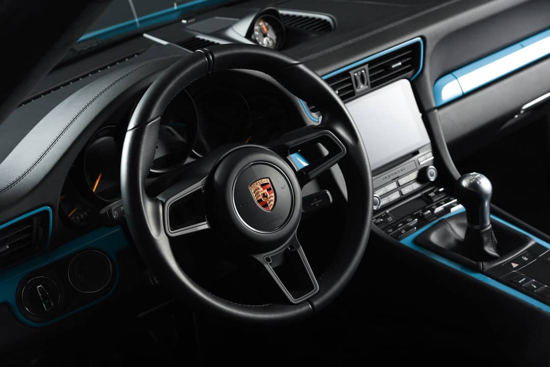 2018 Porsche 911 GT3 Touring — photo 4