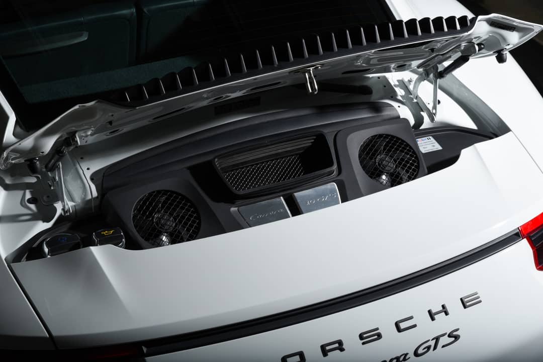 2019 Porsche 911 Carrera GTS — photo 17