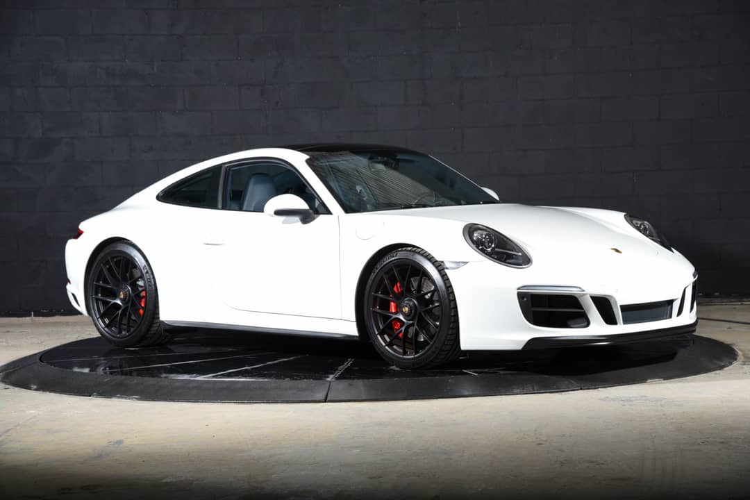 2019 Porsche 911 Carrera GTS — photo 3