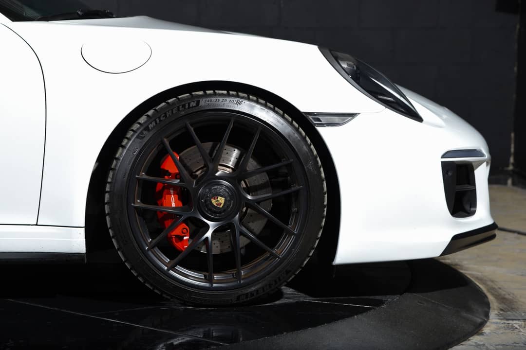 2019 Porsche 911 Carrera GTS — photo 21