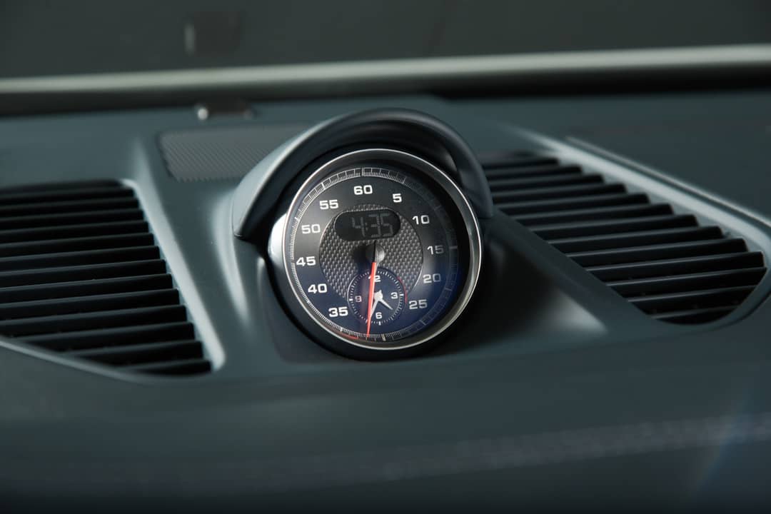 2019 Porsche 911 Carrera GTS — photo 8
