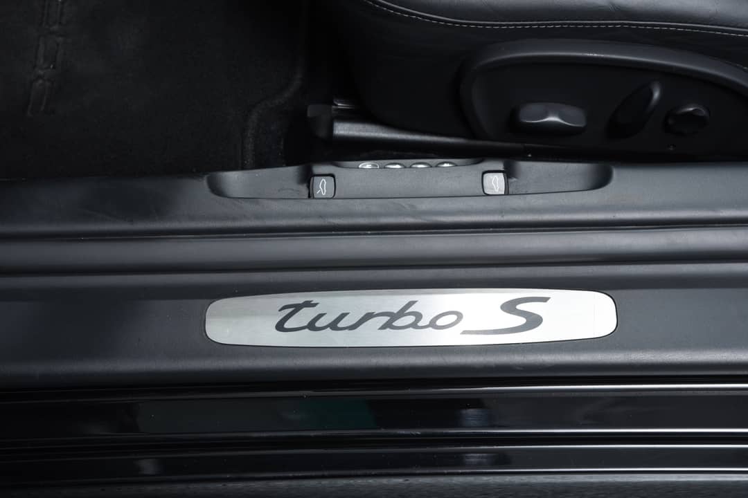2005 Porsche 911 Turbo S — photo 16