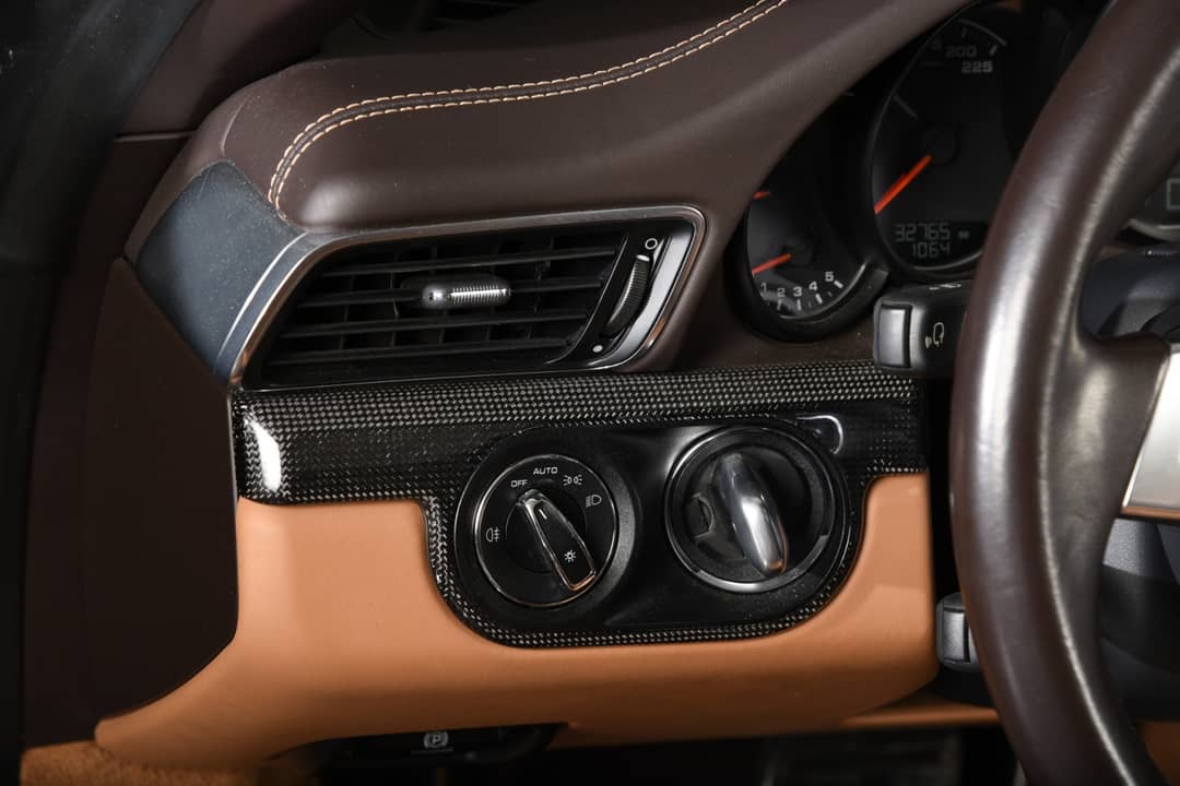 2014 Porsche 911 Turbo S — photo 21