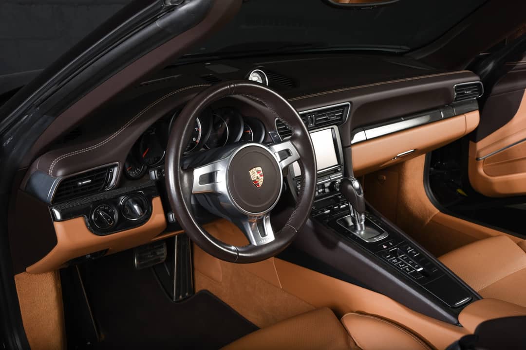 2014 Porsche 911 Turbo S — photo 22