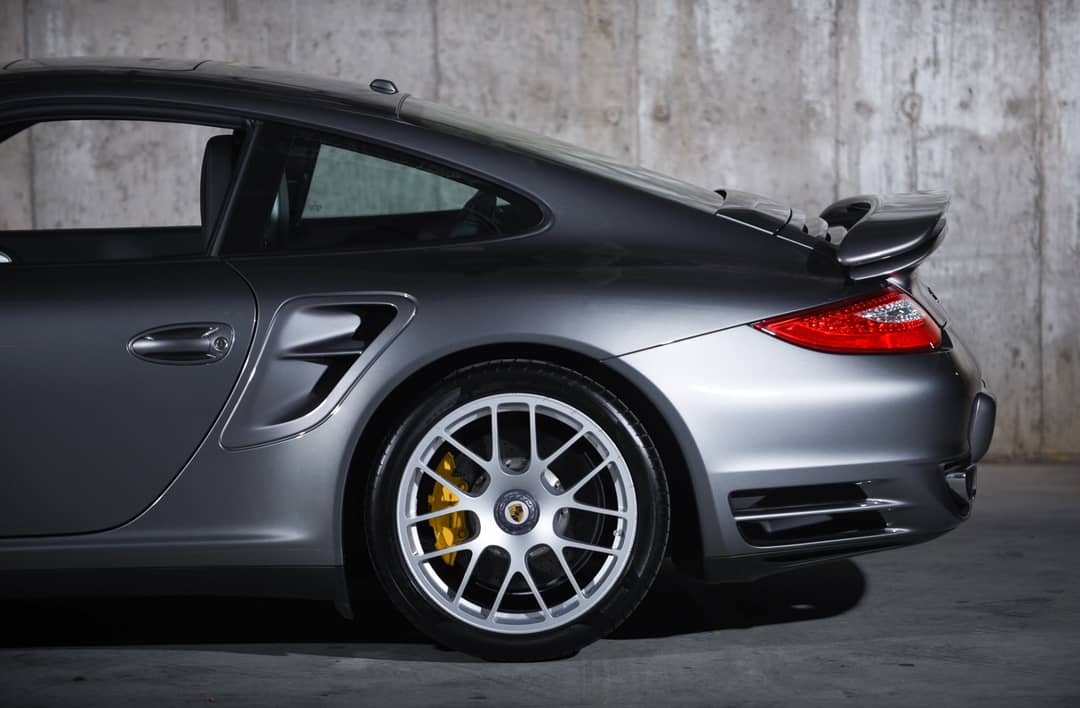 2011 Porsche 911 Turbo S — photo 16