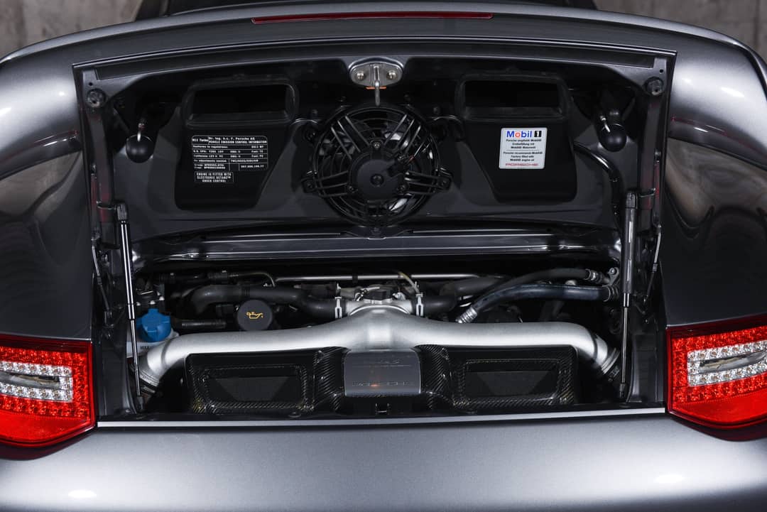 2011 Porsche 911 Turbo S — photo 26