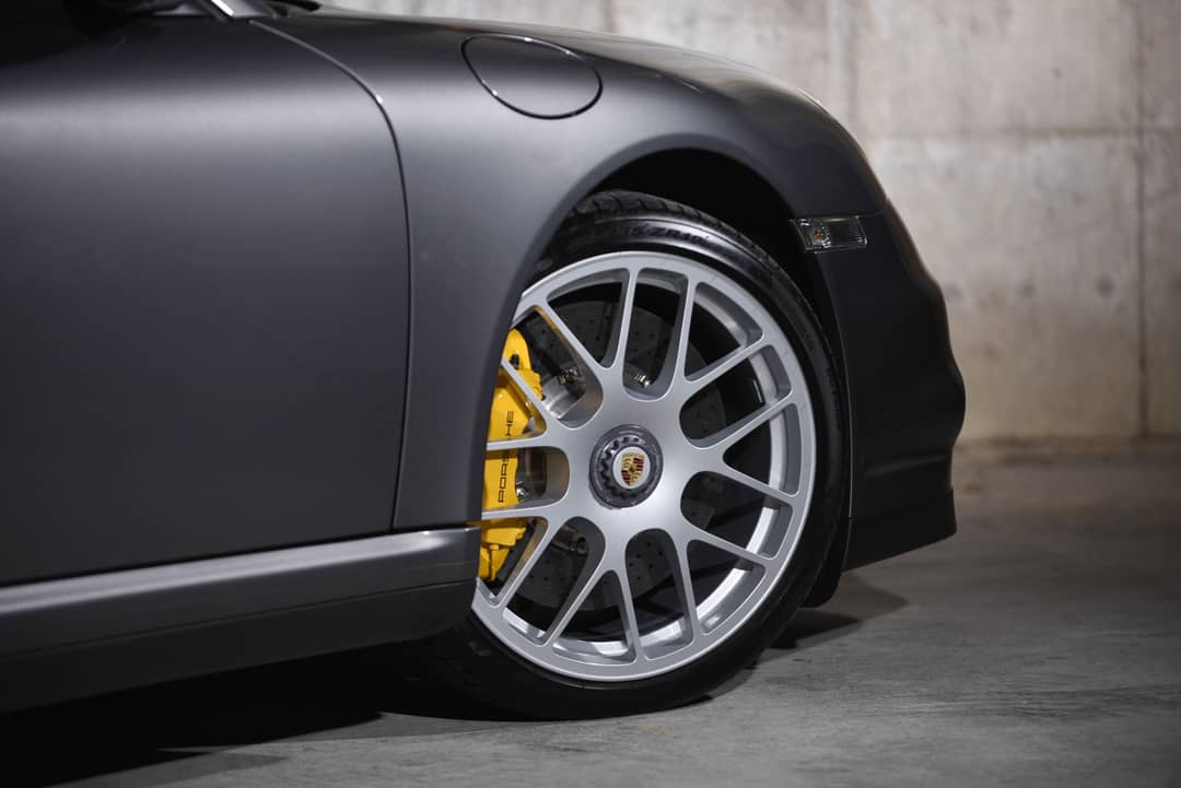 2011 Porsche 911 Turbo S — photo 28