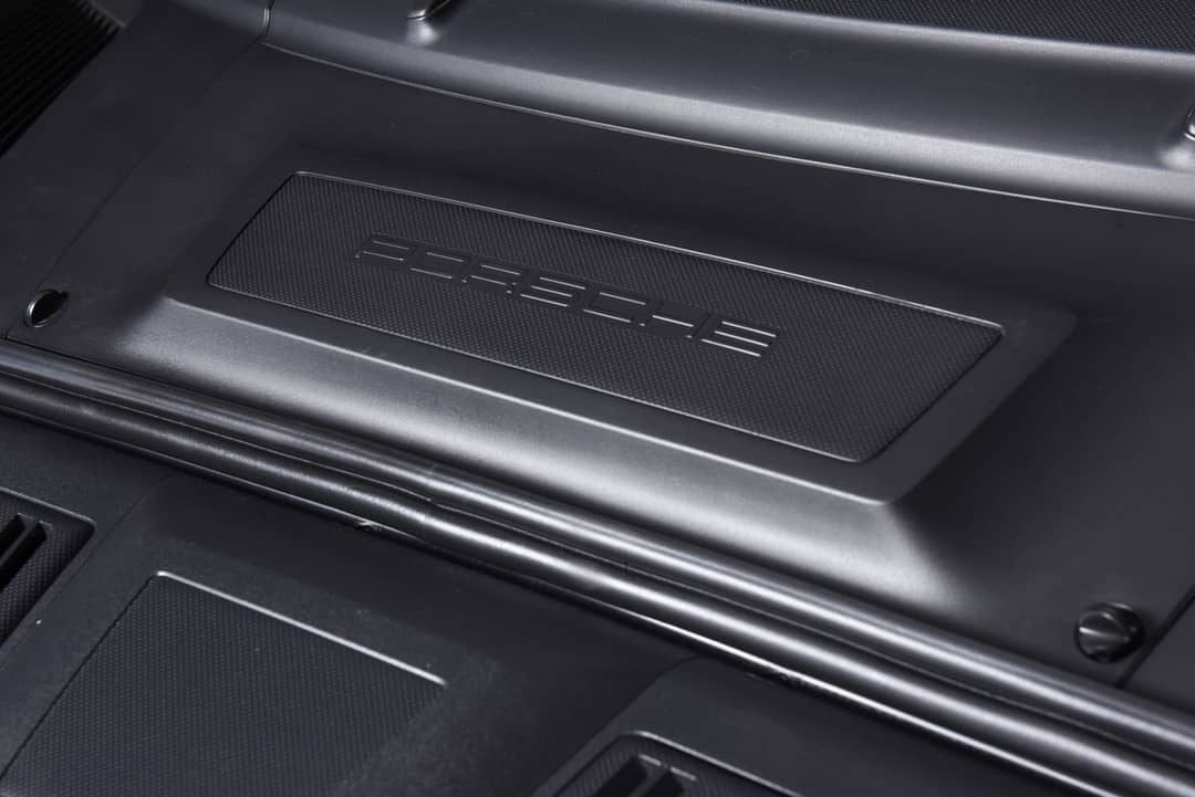 2011 Porsche 911 Turbo S — photo 46
