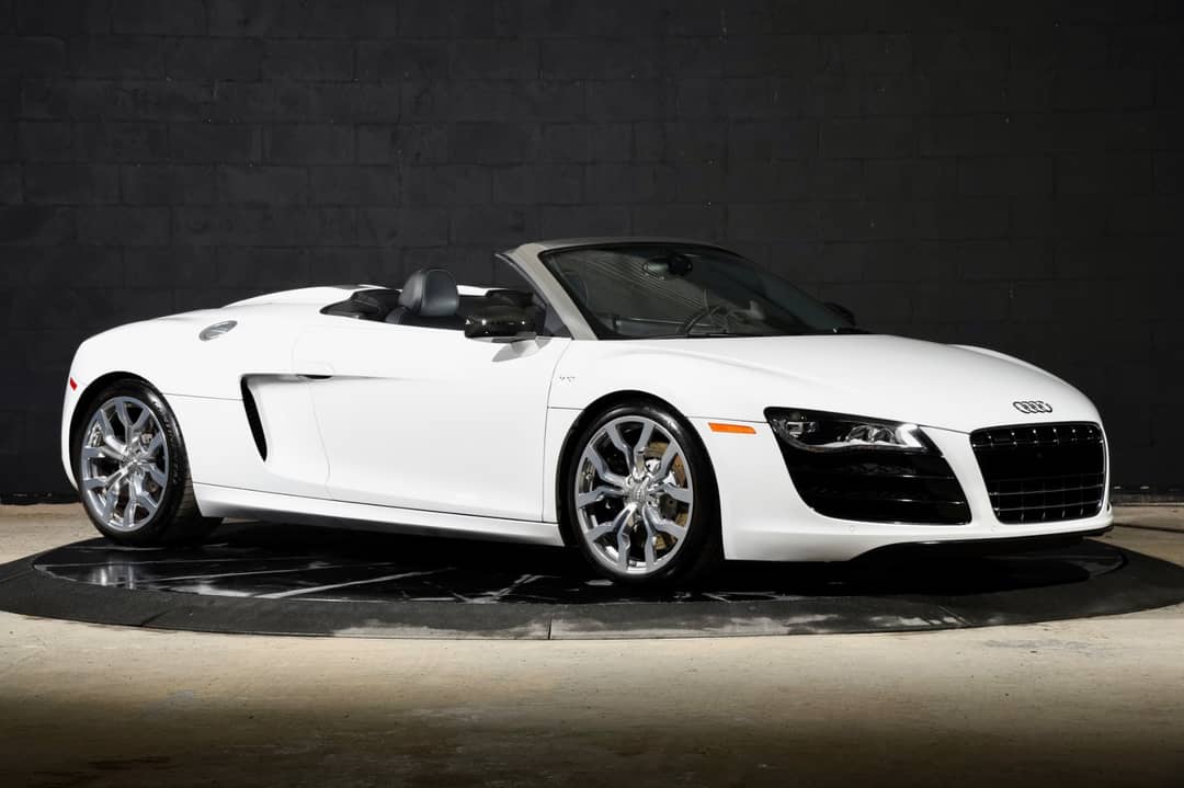 2011 Audi R8 5.2 quattro Spyder — photo 11