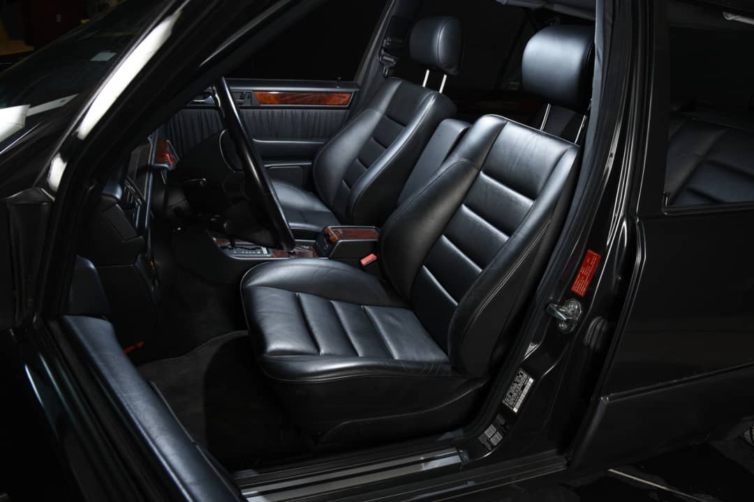 1994 Mercedes-Benz E-Class E 500 — photo 18