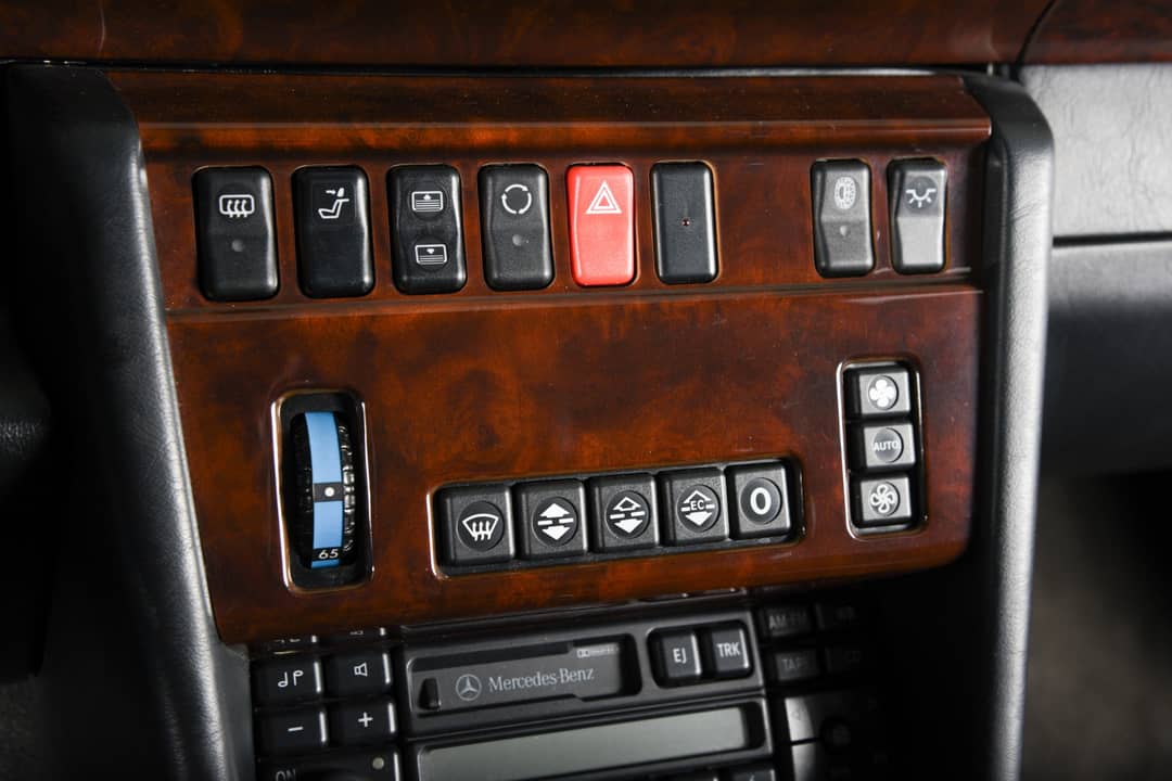 1994 Mercedes-Benz E-Class E 500 — photo 20