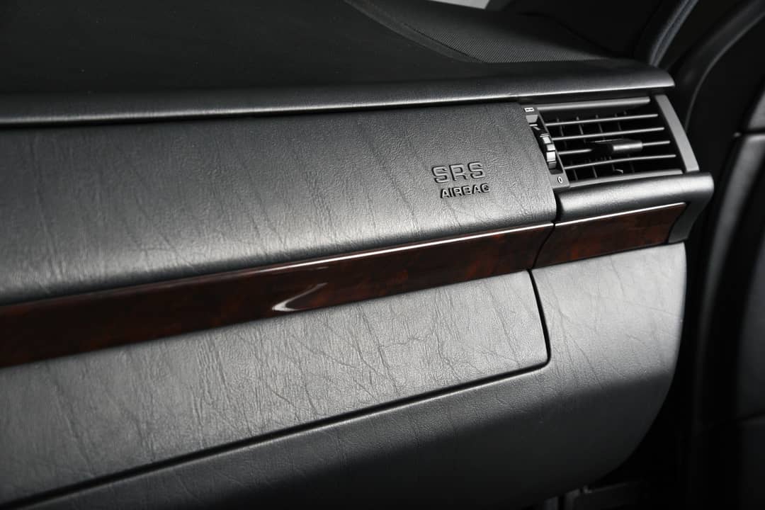 1994 Mercedes-Benz E-Class E 500 — photo 21