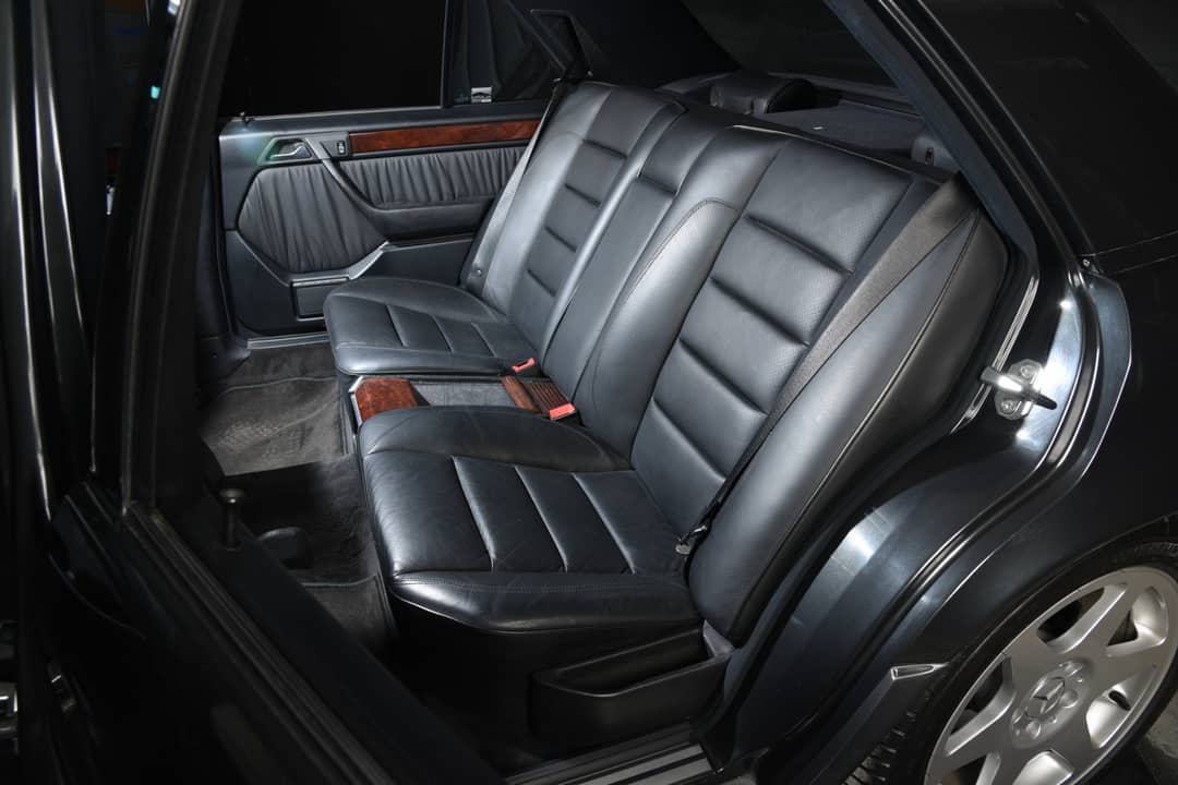 1994 Mercedes-Benz E-Class E 500 — photo 28