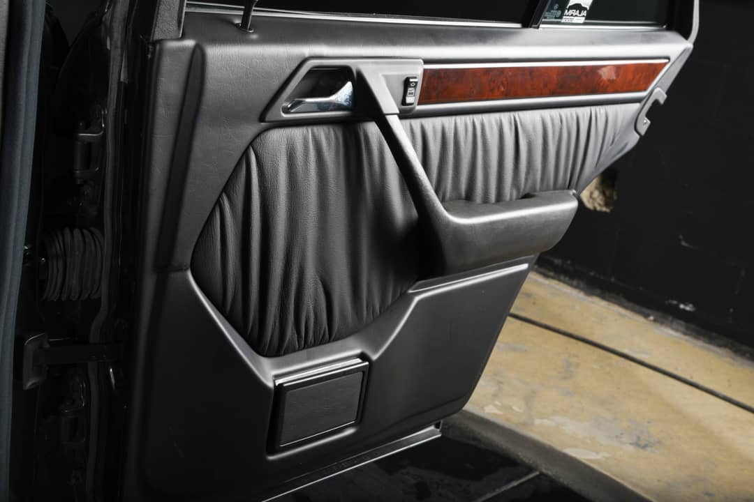 1994 Mercedes-Benz E-Class E 500 — photo 32