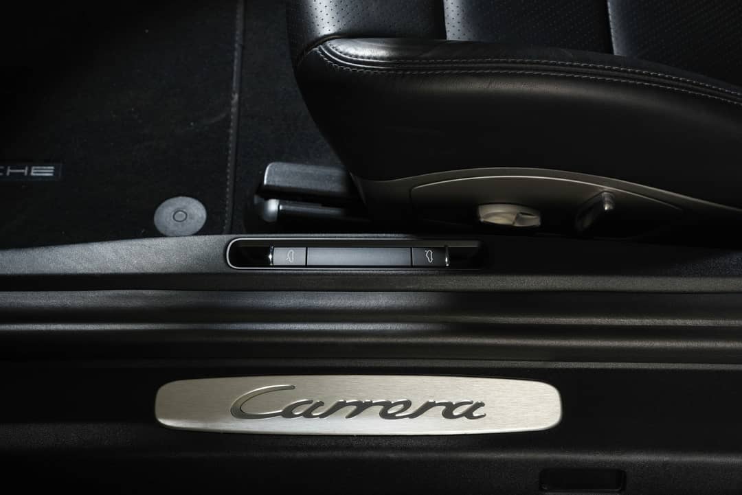2014 Porsche 911 Carrera — photo 25