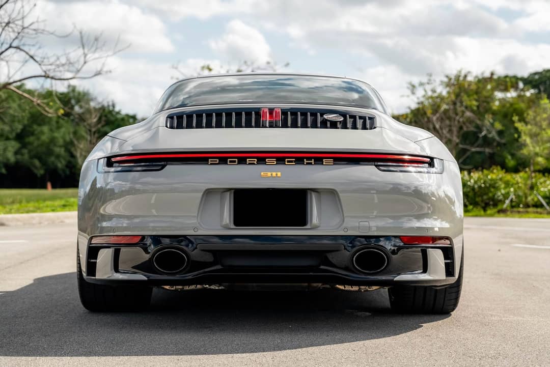 2021 Porsche 911 Targa 4S Heritage Design Edition — photo 14