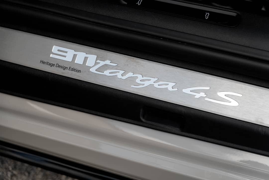 2021 Porsche 911 Targa 4S Heritage Design Edition — photo 18
