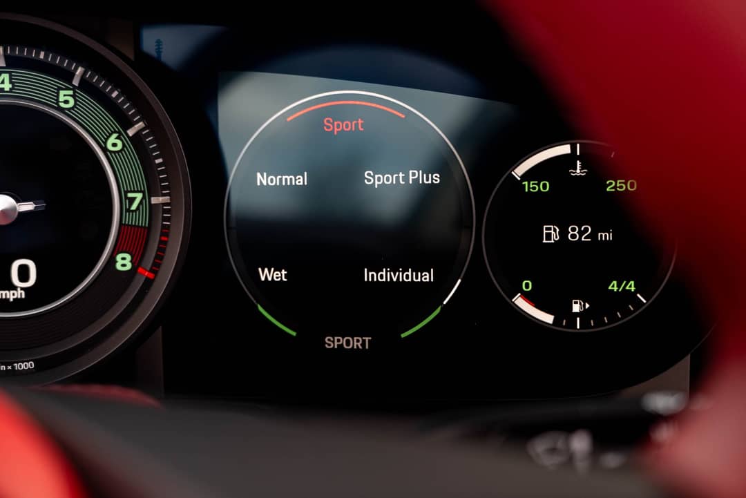 2021 Porsche 911 Targa 4S Heritage Design Edition — photo 46