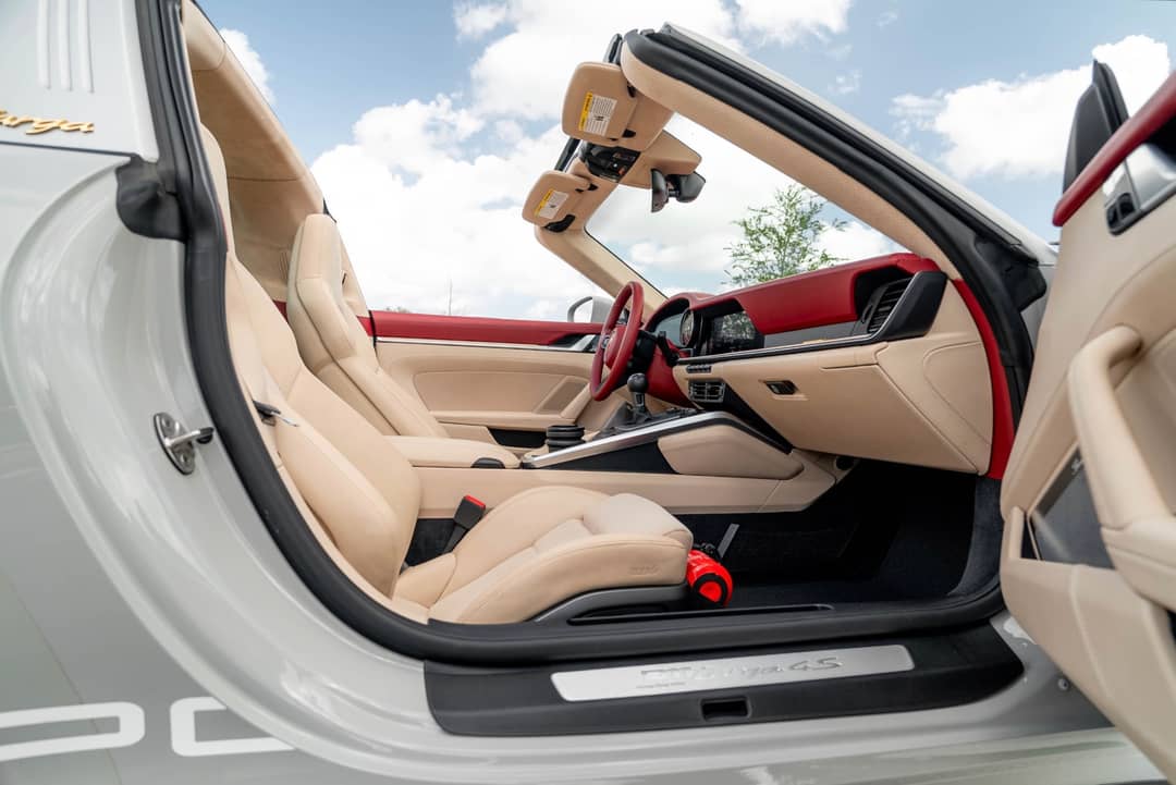 2021 Porsche 911 Targa 4S Heritage Design Edition — photo 49
