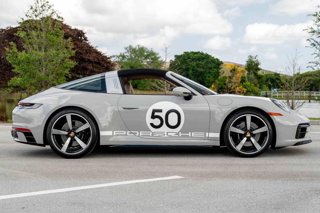 2021 Porsche 911 Targa 4S Heritage Design Edition — photo 68