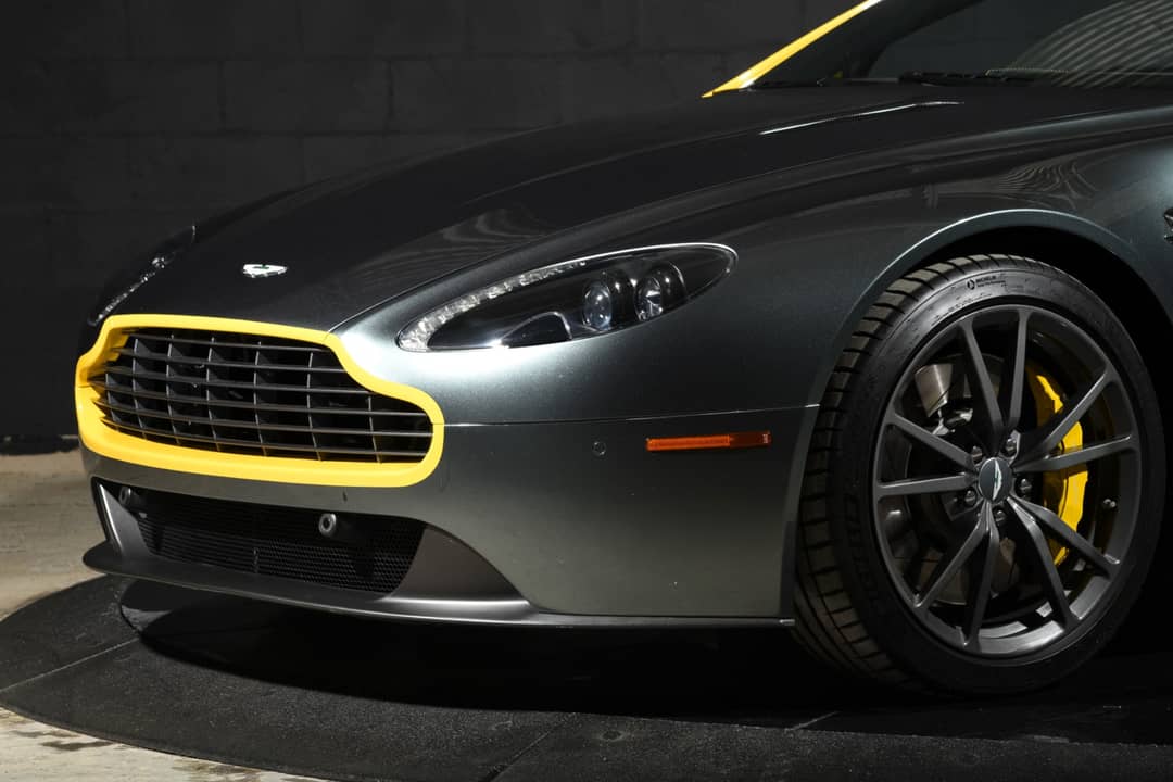 2016 Aston Martin V8 Vantage GT — photo 25