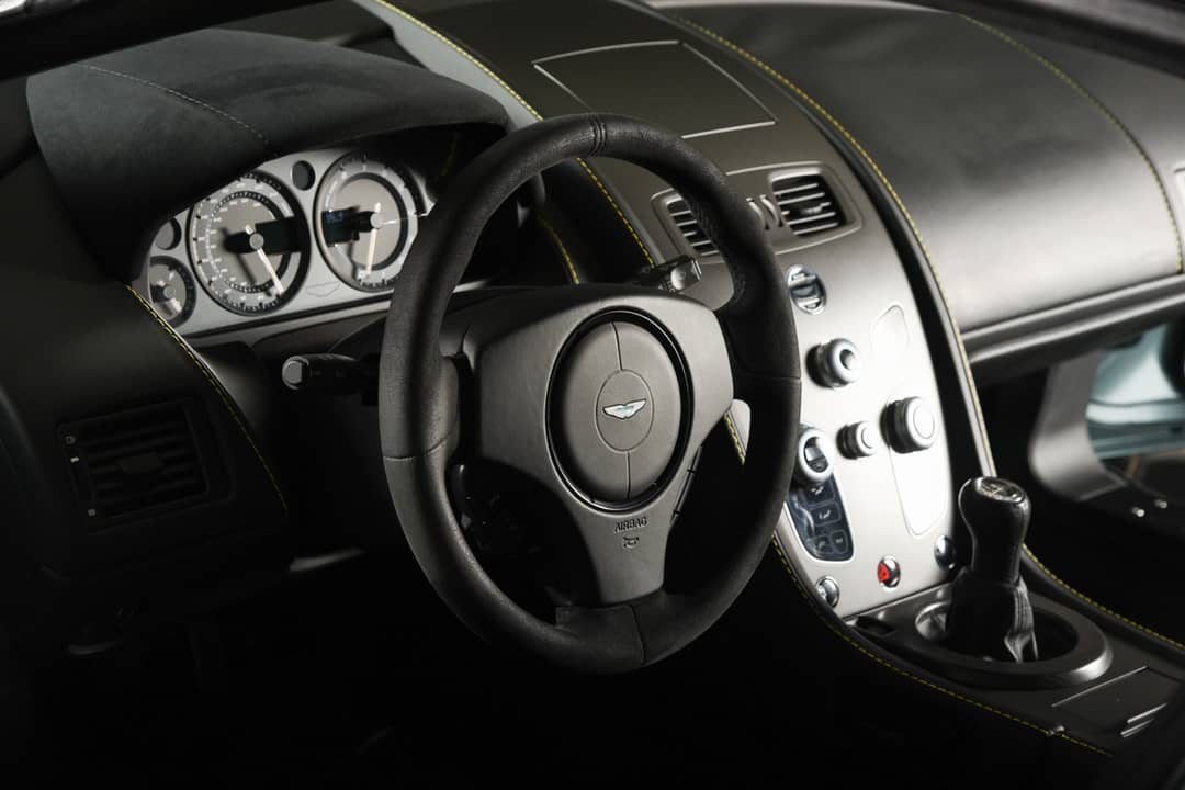 2016 Aston Martin V8 Vantage GT — photo 4