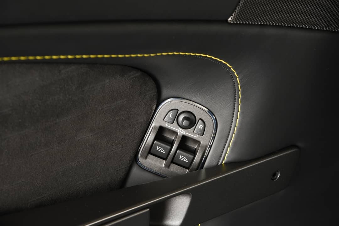 2016 Aston Martin V8 Vantage GT — photo 30